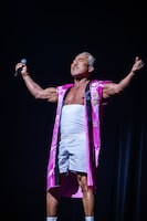 #ババババンビの勇姿を見届けるべく現れた角田信朗。