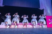 デビュー当時のリメイク衣装で登場した#ババババンビ。