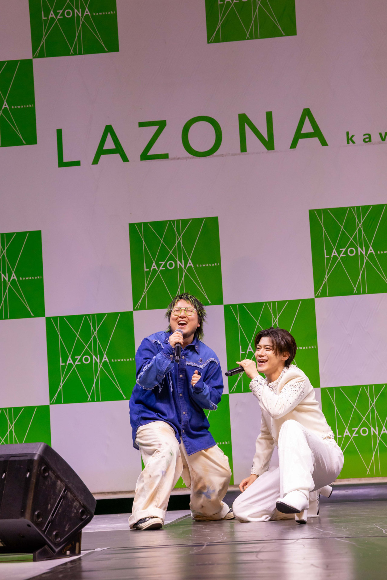 こっちのけんとと新浜レオン。