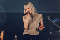 Moto（Vo / Chilli Beans.）（Photo by renzo masuda）