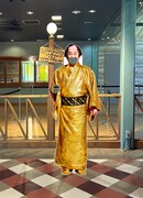 「日本初、話すマツケンと握手ができるパネル」のイメージ。