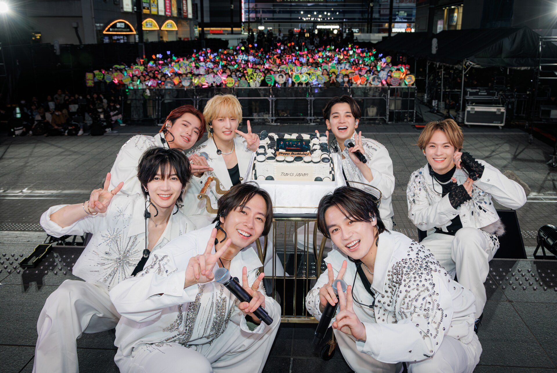 hir0.to.maron様オーダーページ　すのチル TravisJapan tj_live02.jpg