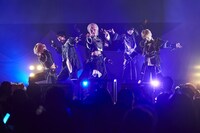 「あいみーむ 1st One-Man LIVE -爆裂無双-」の様子。