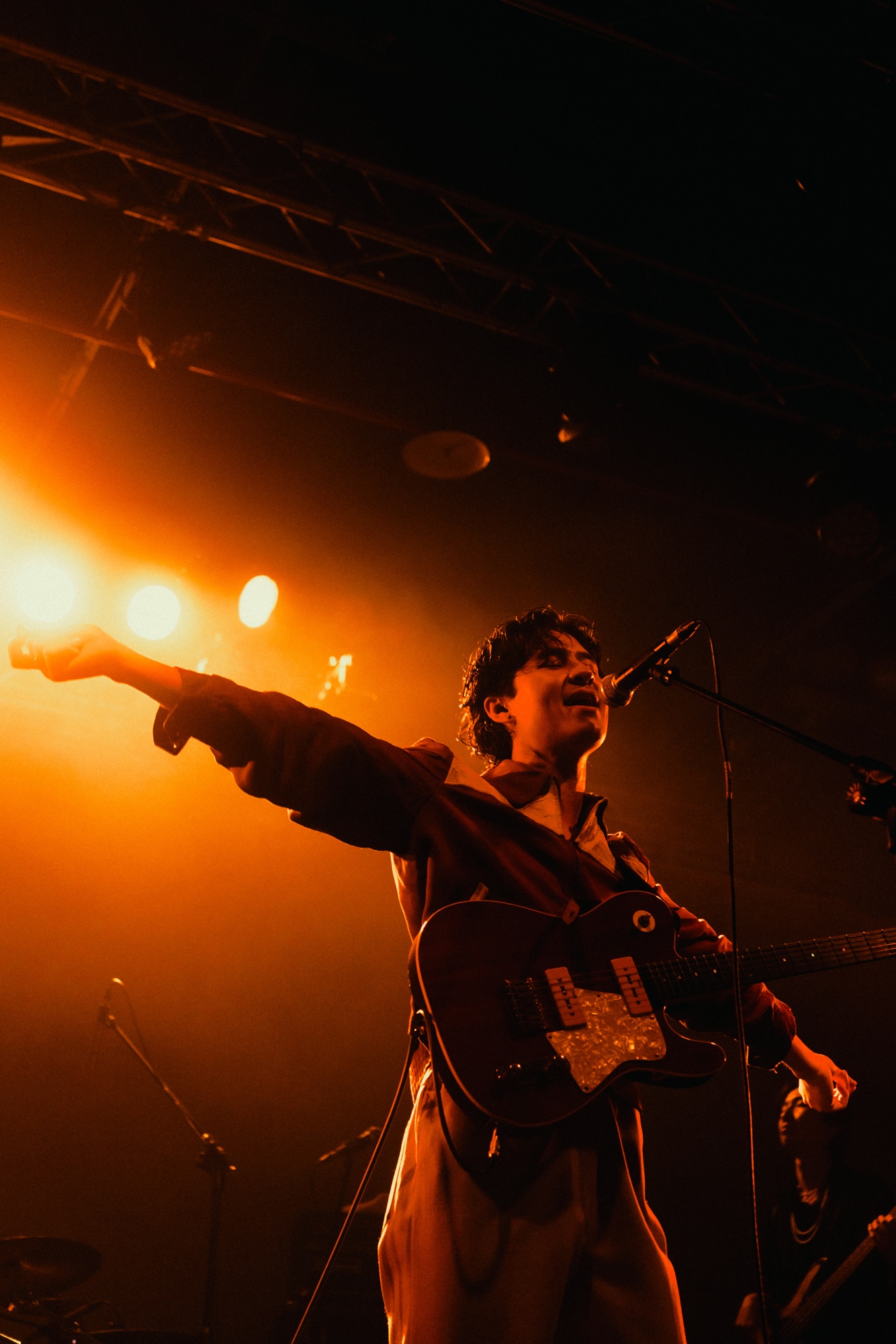 Mol（Vo）（Photo by Hayato Niiya）