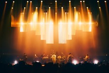 「Laura day romance hall tour 2026 "Fixing a hall"」東京公演の様子。（撮影：日吉“JP”純平）