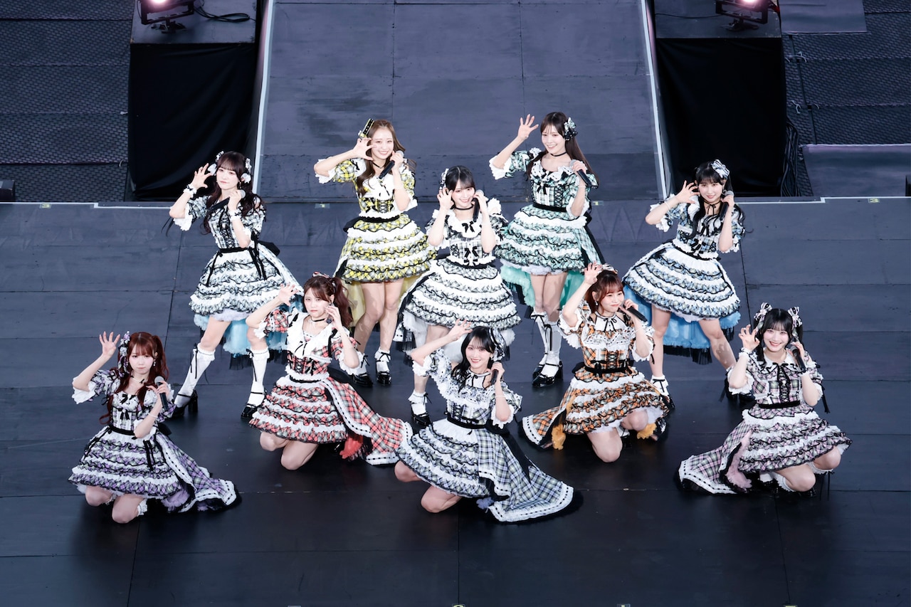 「＝LOVE 8周年ツアー『＝LOVE 8th ANNIVERSARY PREMIUM TOUR』FINAL in 横浜スタジアム」の様子。©YOANI / ソニー・ミュージックレーベルズ