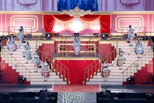 「お姫様の作り方」を披露する＝LOVE。©YOANI / ソニー・ミュージックレーベルズ