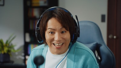 Nintendo Switch 2ソフト「ぽこ あ ポケモン」の新テレビCM「みんなでつくる、松村さんの街。」編に出演する狩野英孝。