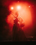 「Coachella 2026」に出演した藤井風。（Photo by @aldenbonecutter  ）