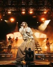 「Coachella 2026」に出演した藤井風。（Photo by @aldenbonecutter  ）