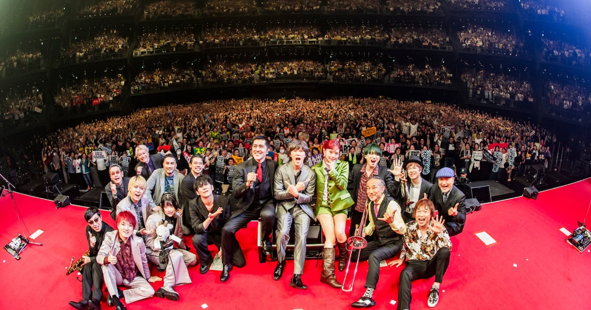 スカパラが稲葉浩志ら“VS.アーティスト”と作り上げた「最高の時間」！有明で「[SKA] SHOWDOWN」集大成