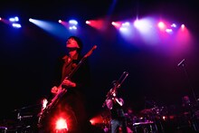 加藤隆志（G）（撮影：Yukihide [JON...] Takimoto）