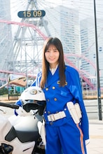 日向坂46小坂菜緒が劇場版コナンの聖地を堪能、本日発売「週刊少年サンデー」で