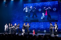 INIの8thシングル「PULSE」リリース記念イベントの様子。