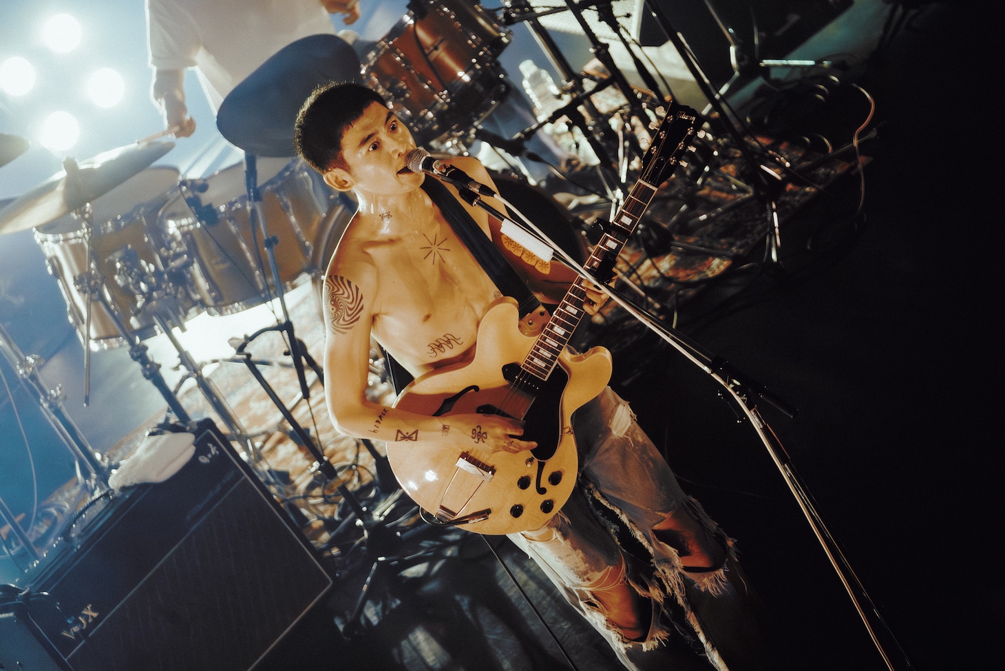 下津光史（Vo, G / 踊ってばかりの国）（Photo by Daiki Miura）