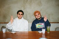 井口理（King Gnu）と元気になってきたアサノケンジ（TENDOUJI）。