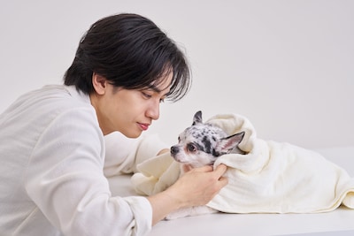 中島健人Web CM撮影メイキングより。