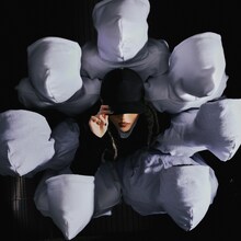 Arche「THE BLACK SHEEP OF THE FAMILY」通常盤ジャケット