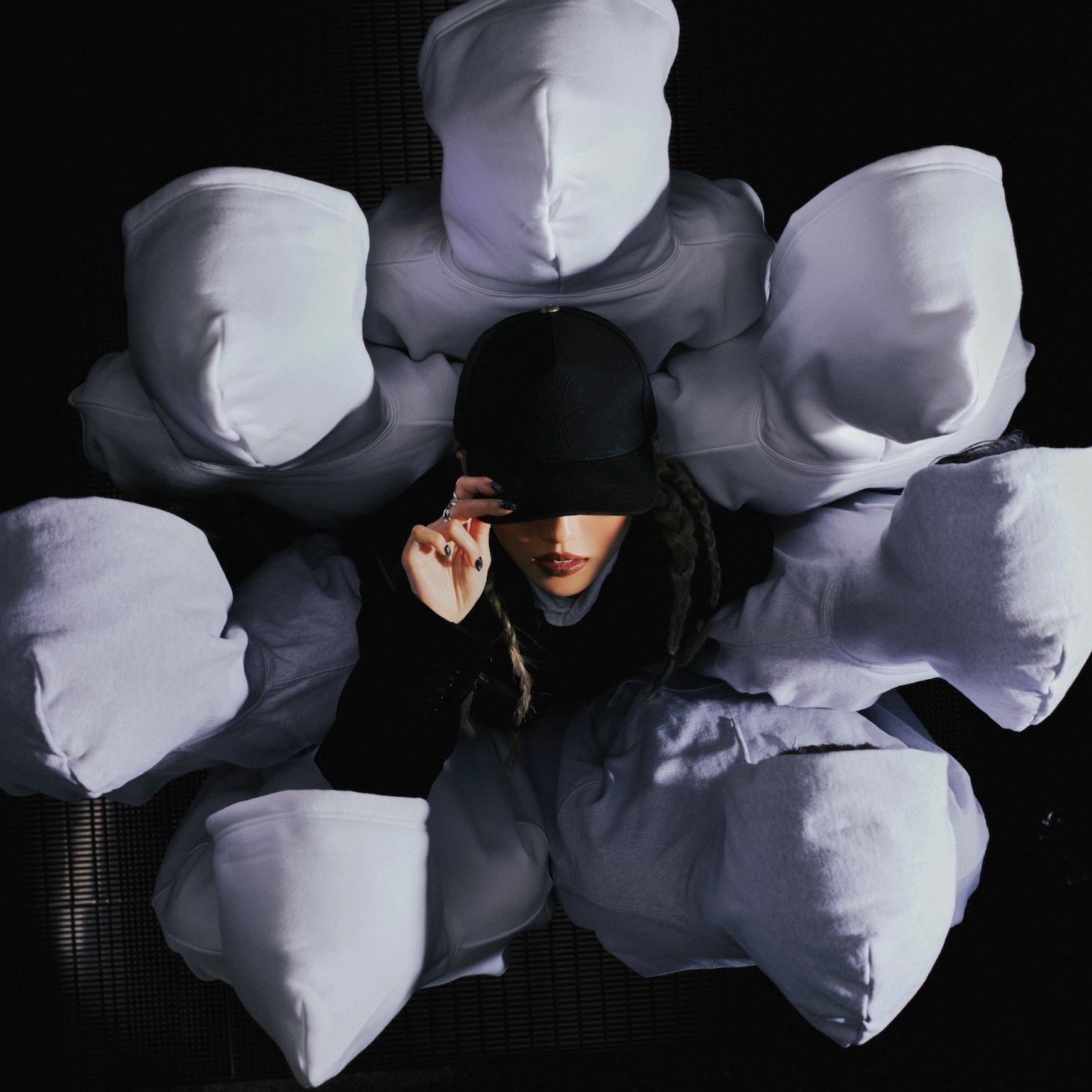 Arche「THE BLACK SHEEP OF THE FAMILY」通常盤ジャケット