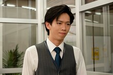 「あざとかわいいワタシが優勝」第5話より、船津稜雅演じる清水課長。