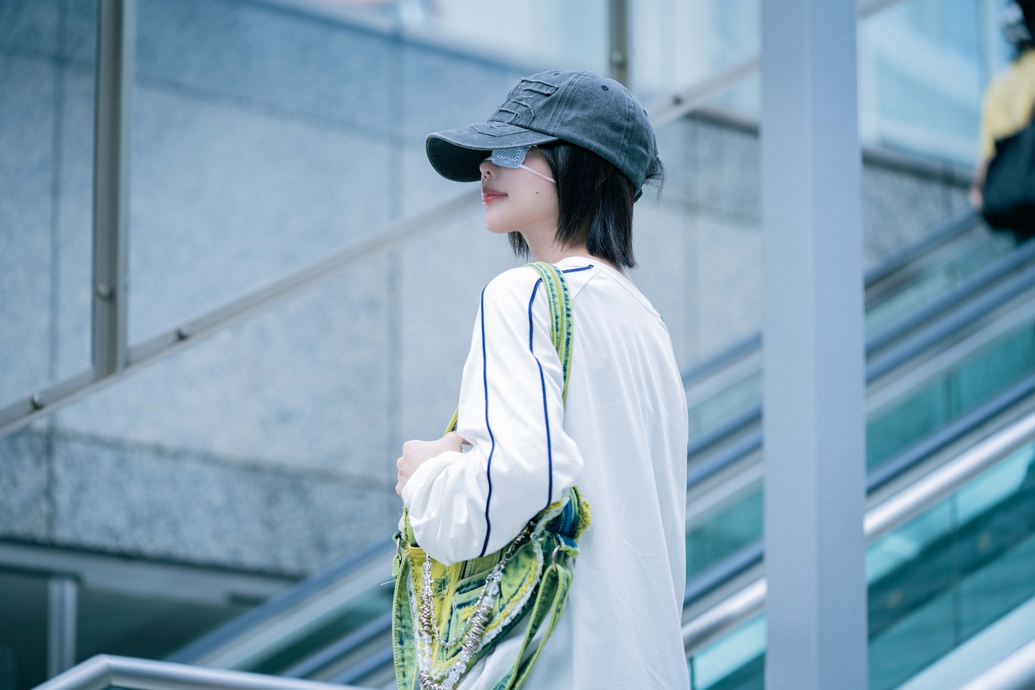 DMM TVオリジナルドラマ「外道の歌 SEASON2」より、あの演じる近野智夏。 ©DMM TV