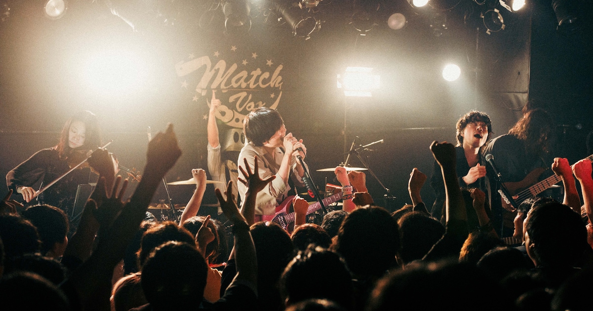 BIGMAMAとハルカミライが“故郷”八王子Match Voxで初ツーマン、それぞれのスタイルで22周年をお祝い