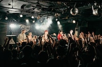 「Match Vox 22nd anniversary『HARUKAMAMA』」よりハルカミライのステージの様子。（撮影：小杉歩）