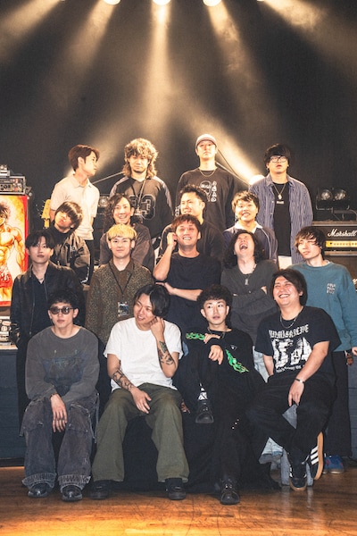 「HOW TO START A FIRE TOUR 2026」出演バンドたち。（Photo by YUYA KOIZUMI）