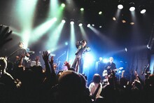 WHISPER OUT LOUD （Photo by YUYA KOIZUMI）