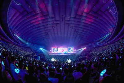 aespa「2026 aespa LIVE TOUR - SYNK : aeXIS LINE - in JAPAN [SPECIAL EDITION DOME TOUR]」の模様。（撮影 : 上西由華、村山泰紀）