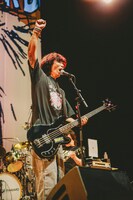 難波章浩（Vo, B / Hi-STANDARD）（撮影：西槇太一）