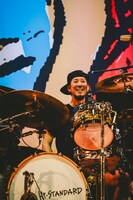 ZAX（Dr / Hi-STANDARD）（撮影：西槇太一）