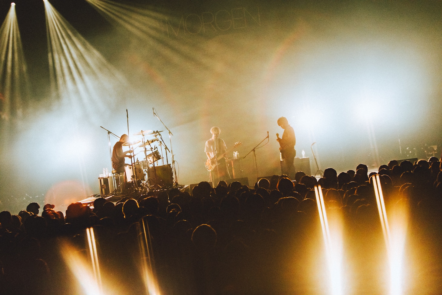 「the cabs two-man tour "MORGEN"」よりthe cabsのステージの様子。（Photo by Kazma Kobayashi）