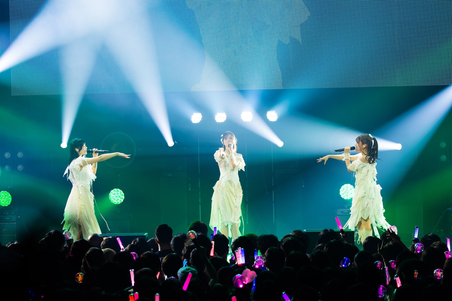 「ClariS -03- 1st TOUR 2026 ～Trigger Anthem～」東京・Zepp Haneda（TOKYO）の様子。（撮影：平野タカシ）