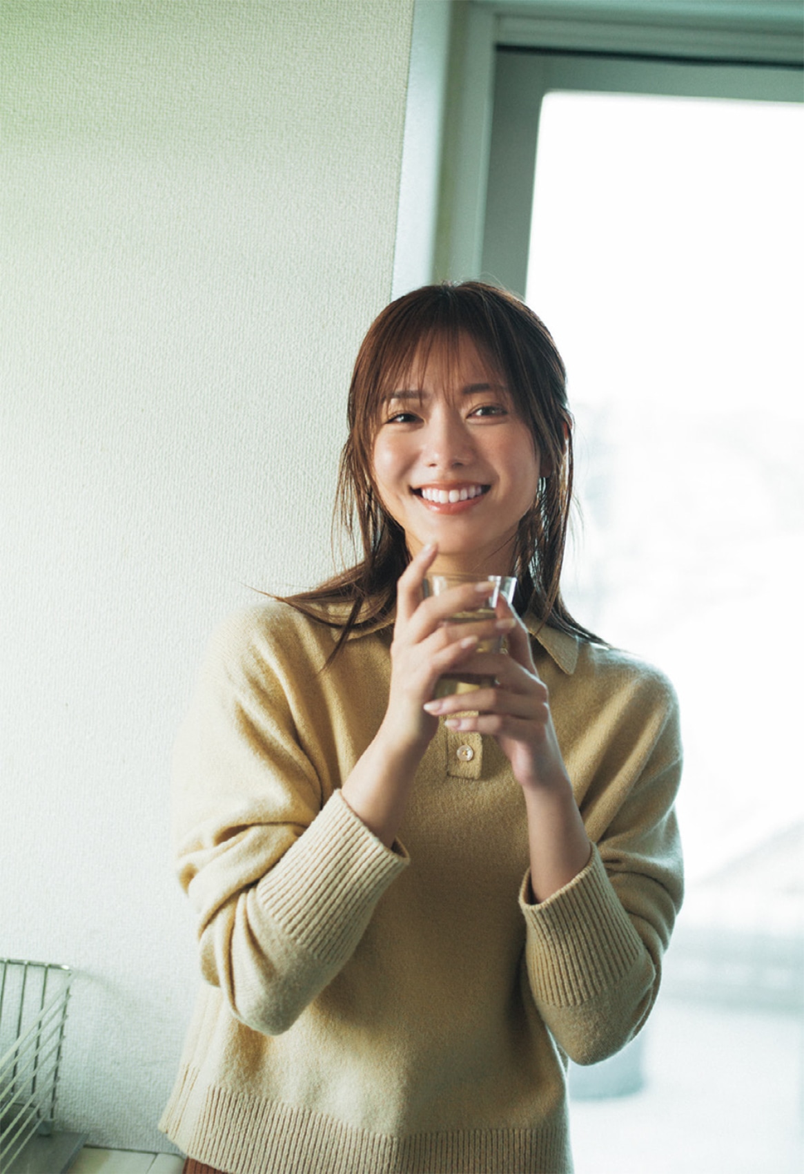 「週刊少年マガジン」22・23合併号より田村保乃（櫻坂46）。