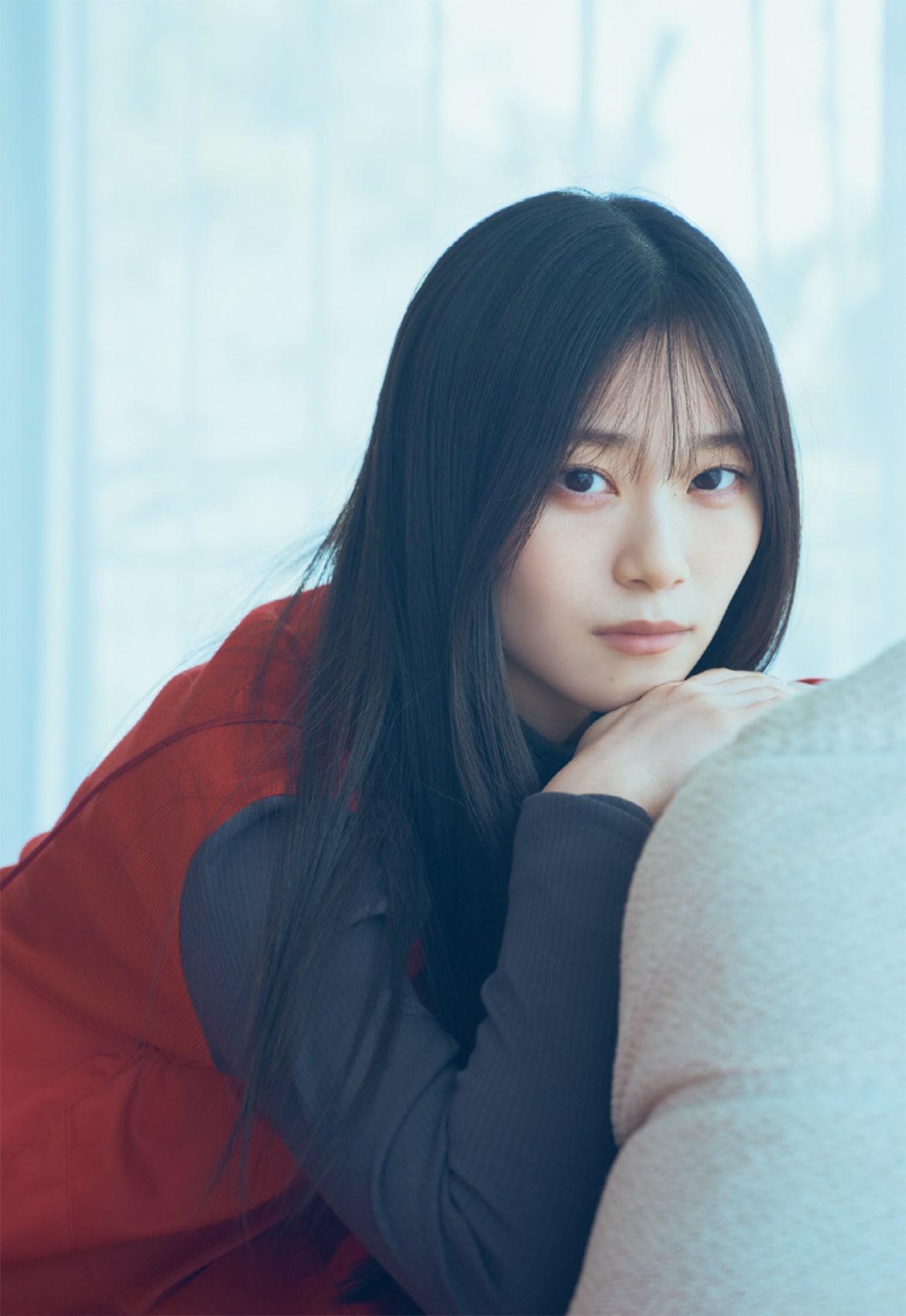 週刊少年マガジン」22・23合併号より山下瞳月（櫻坂46）。 [画像
