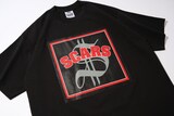 SCARS「THE ALBUM」のジャケットデザインを用いたTシャツ。