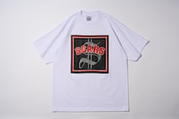 SCARS「THE ALBUM」のジャケットデザインを用いたTシャツ。