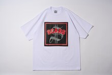 SCARS「THE ALBUM」のジャケットデザインを用いたTシャツ。