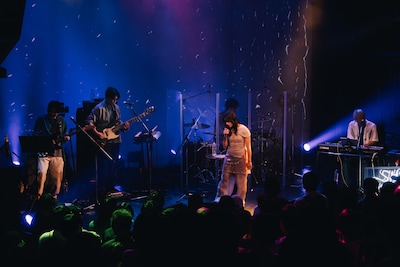 「SHE IS SUMMER 10th Anniversary Live『Waterful』」の様子。（Photo by Hiroki Yamaguchi）