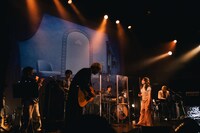 「SHE IS SUMMER 10th Anniversary Live『Waterful』」の様子。（Photo by Hiroki Yamaguchi）