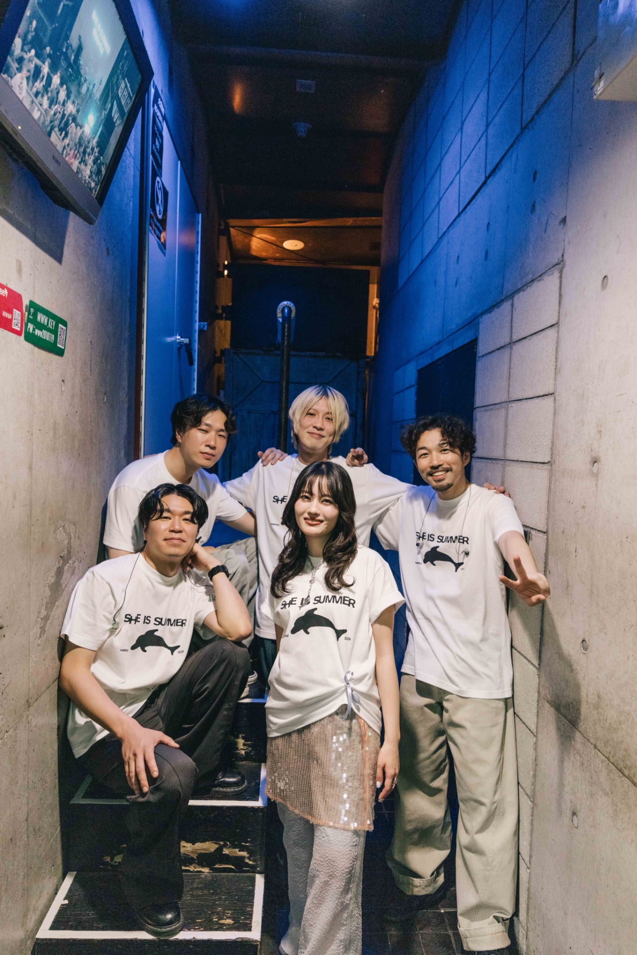 バンドメンバーとMICO。（Photo by Hiroki Yamaguchi）