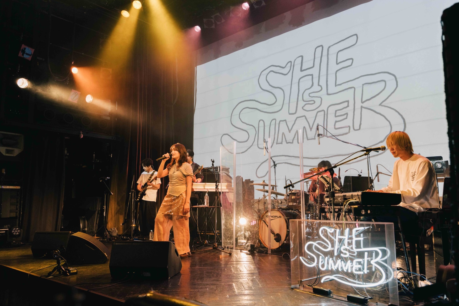 「SHE IS SUMMER 10th Anniversary Live『Waterful』」の様子。（Photo by Hiroki Yamaguchi）