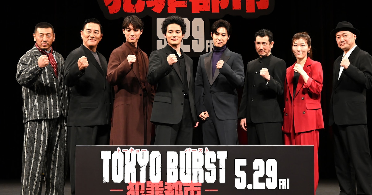 東方神起ユンホが日本映画に初出演、共演者ヒコロヒーに最初に教えた韓国語は「タバコ吸いに行きましょう」