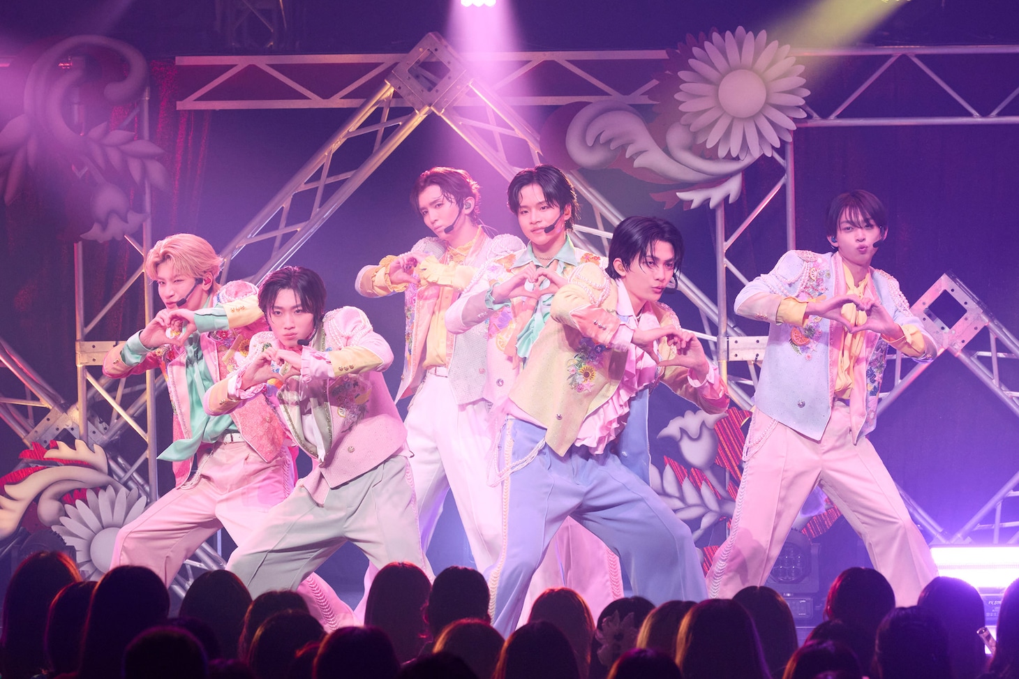 「メロ・コレクション」を初披露したLienel。（撮影：米山三郎）