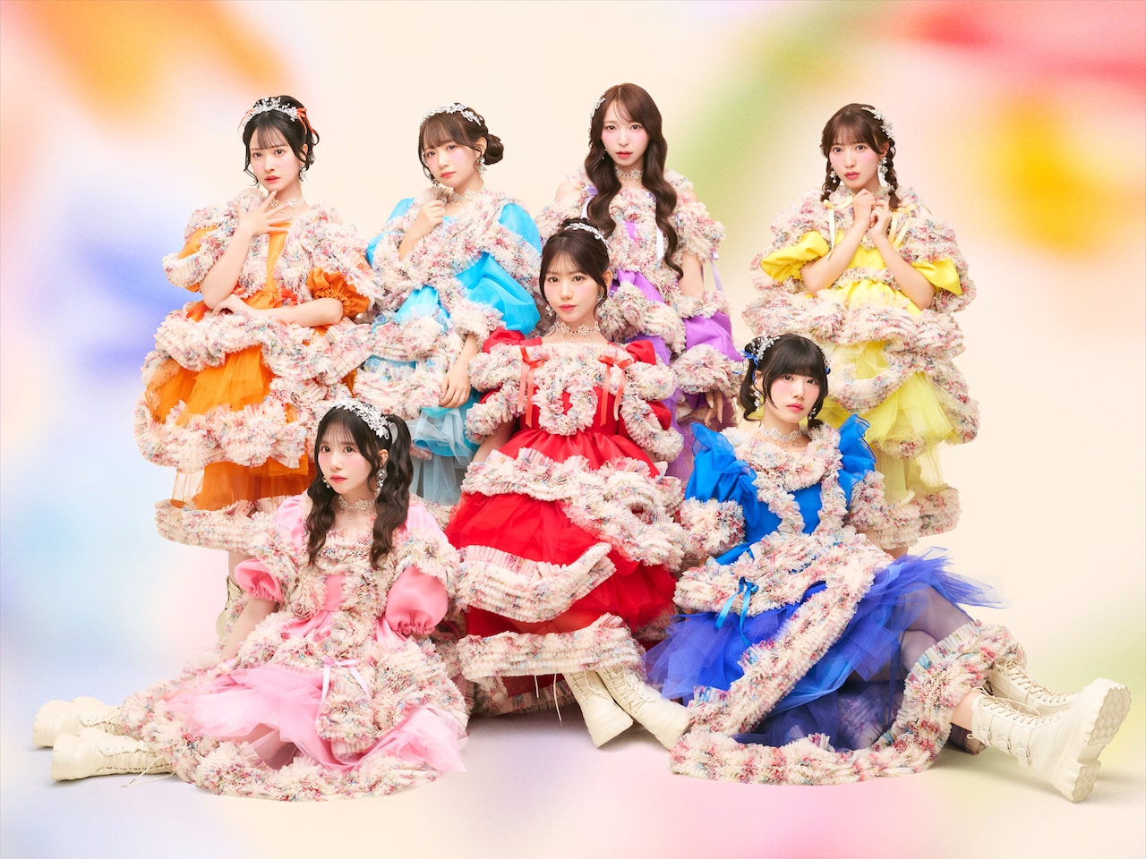 SWEET STEADYがダークな新曲「ガーベラの花のように」配信、初披露時のライブ映像公開