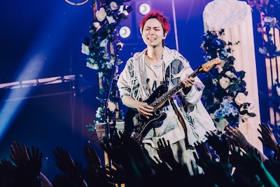 Kenichi（G）（Photo by Ray Otabe）