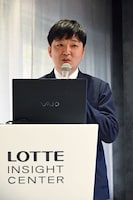 株式会社ロッテホールディングス・ウエルネス事業戦略部の平井翔大氏。