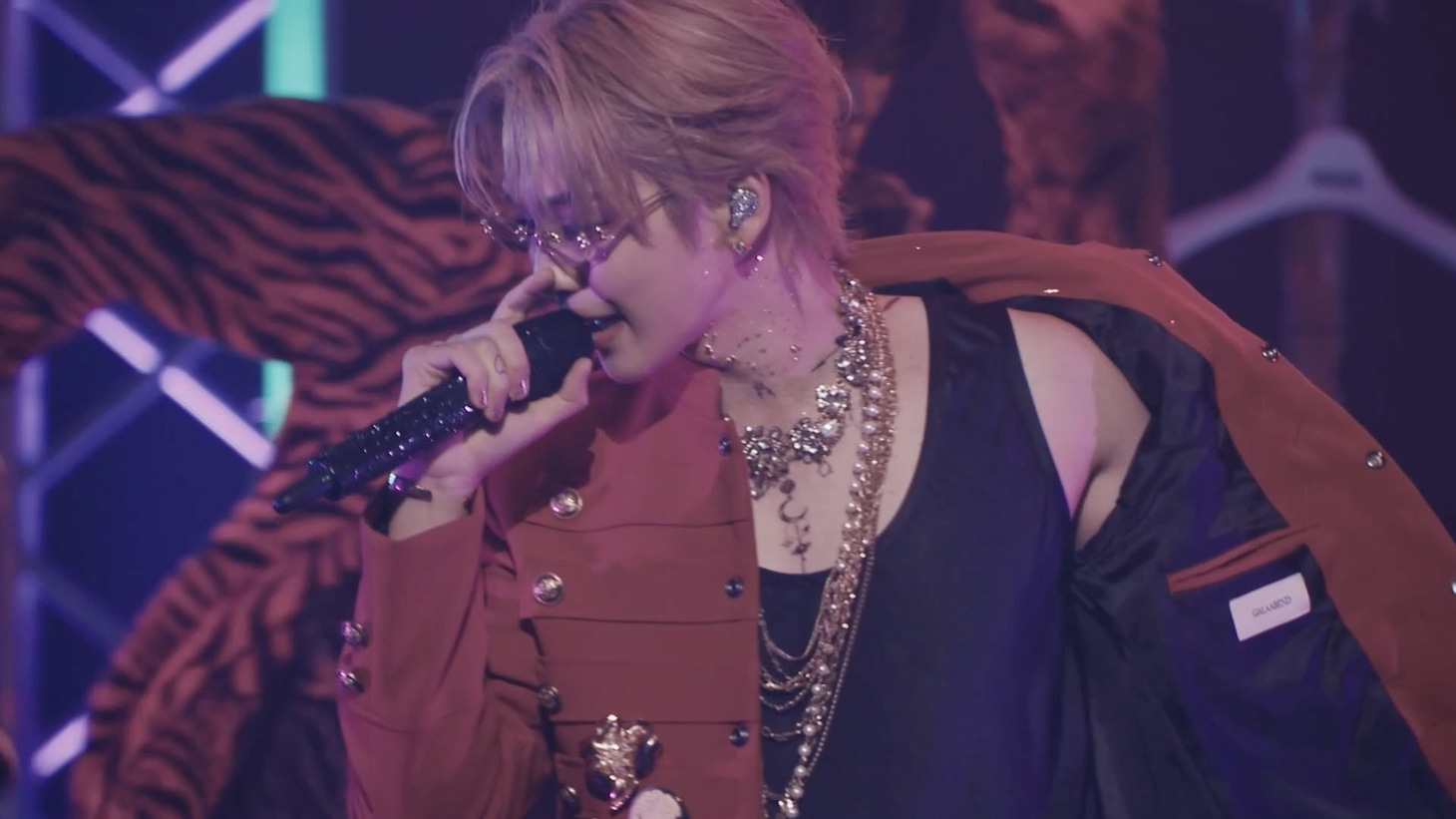 特典映像「HOKUTO "LOVE PARADOX, LOVE MYSELF" Release Live」より。