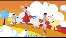 May J.「はいふぁいぶ！」ミュージックビデオより。